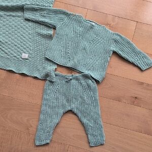 Sage Green Knit Baby Outfit 3-6m